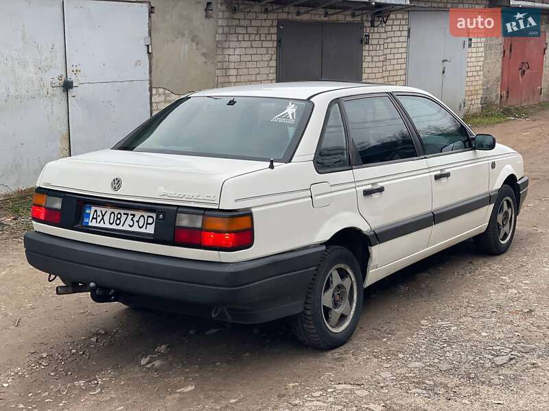 Седан Volkswagen Passat 1989 в Харькове фото 5 Седан Volkswagen Passat 1989 в Харькове