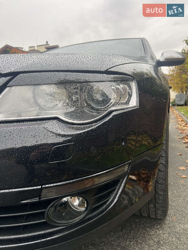 Универсал Volkswagen Passat 2008 в Киеве