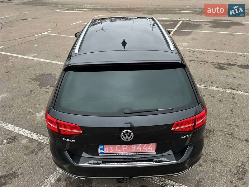 Универсал Volkswagen Passat 2017 в Киеве