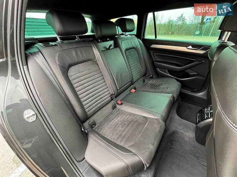 Универсал Volkswagen Passat 2017 в Киеве