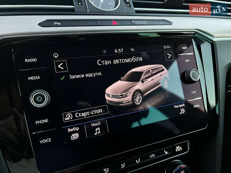 Универсал Volkswagen Passat 2017 в Киеве