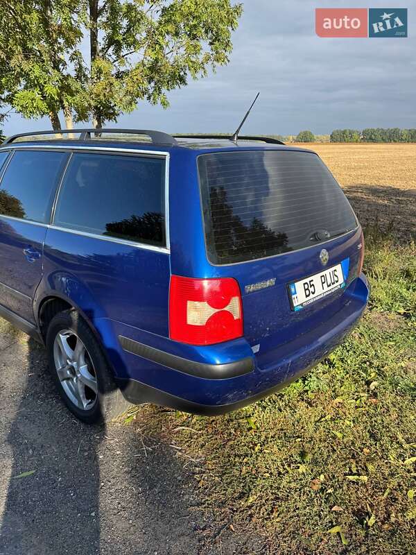 Универсал Volkswagen Passat 2003 в Киеве