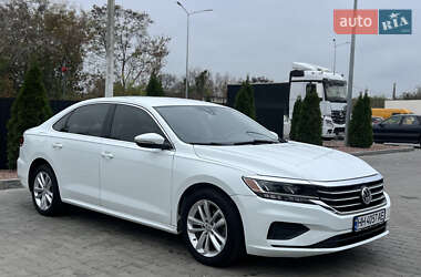 Седан Volkswagen Passat 2019 в Одесі