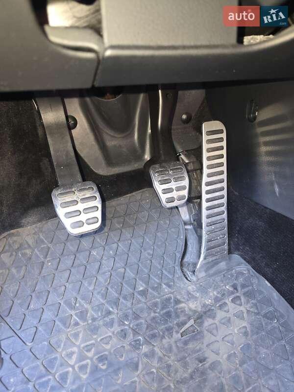 Універсал Volkswagen Passat 2014 в Запоріжжі