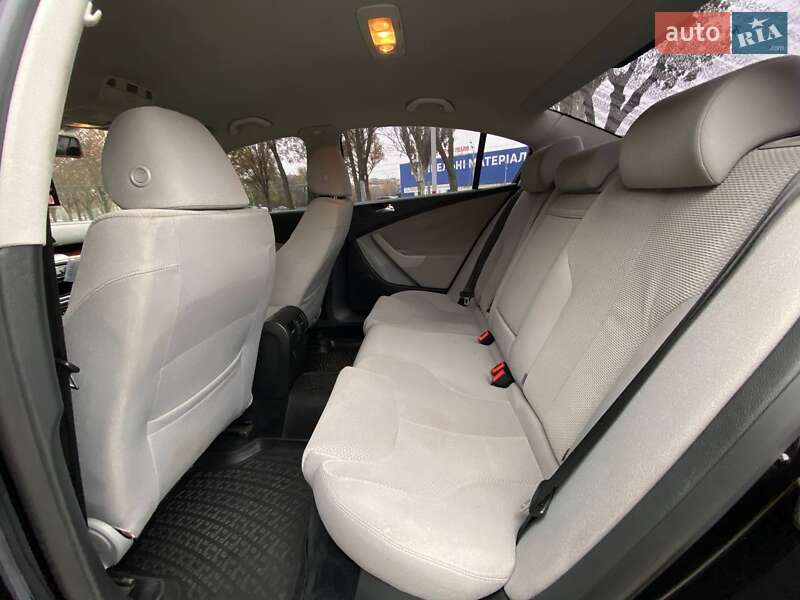 Седан Volkswagen Passat 2007 в Днепре фото 17 Седан Volkswagen Passat 2007 в Днепре