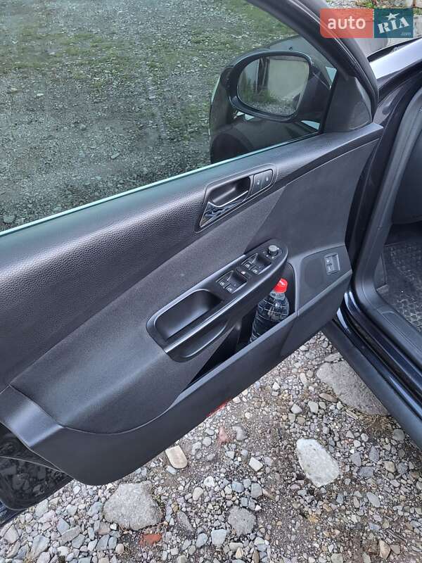 Универсал Volkswagen Passat 2007 в Дрогобыче фото 29 Универсал Volkswagen Passat 2007 в Дрогобыче