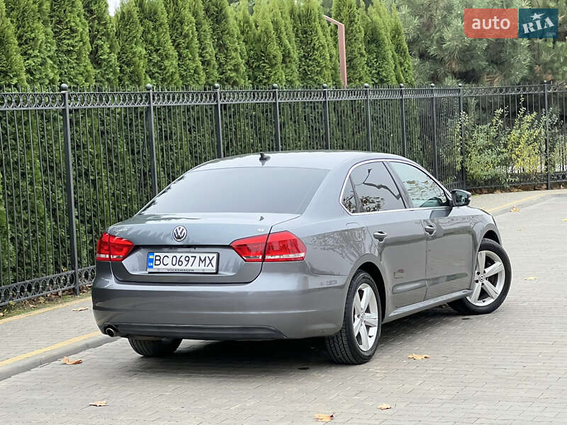 Седан Volkswagen Passat 2013 в Одессе