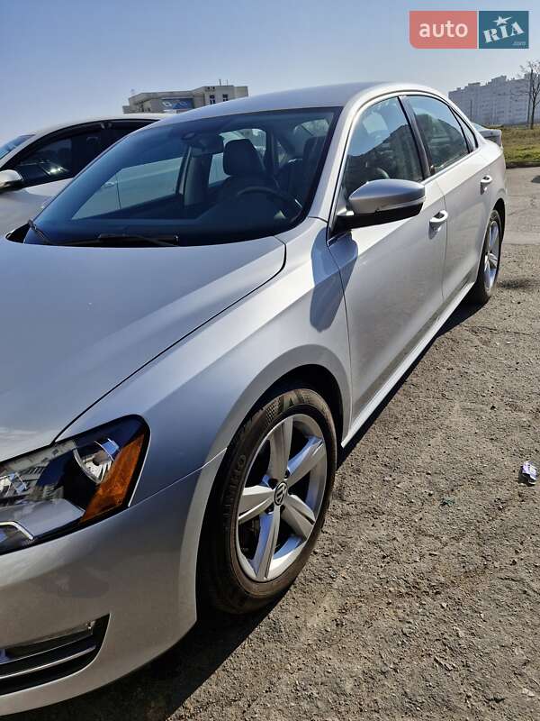 Седан Volkswagen Passat 2015 в Одессе фото 3 Седан Volkswagen Passat 2015 в Одессе