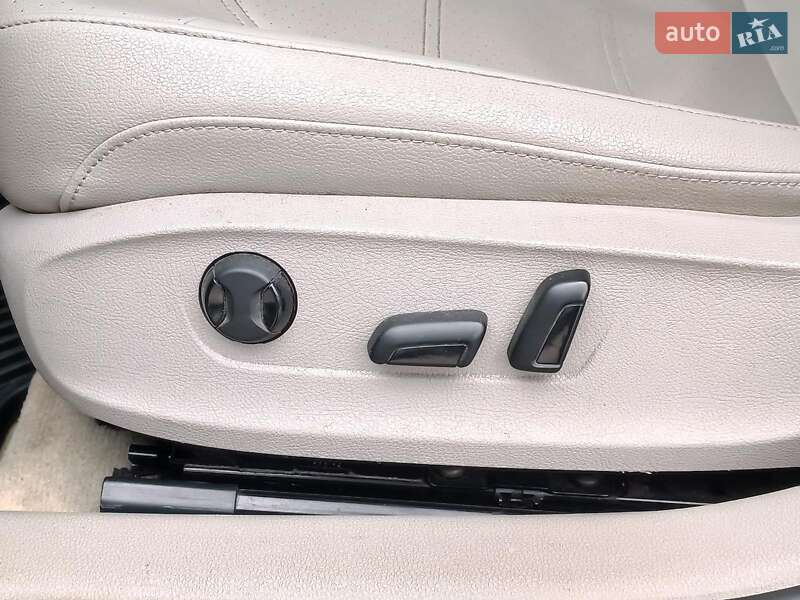 Седан Volkswagen Passat 2014 в Харькове фото 24 Седан Volkswagen Passat 2014 в Харькове