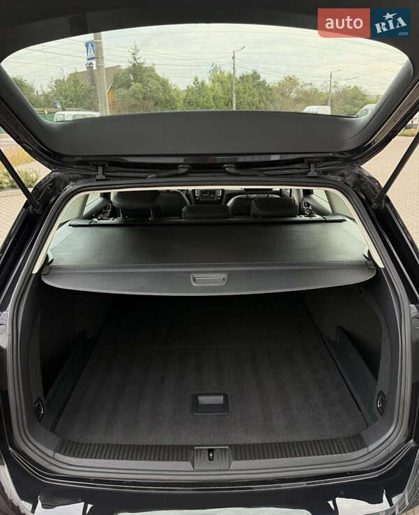 Универсал Volkswagen Passat 2016 в Житомире
