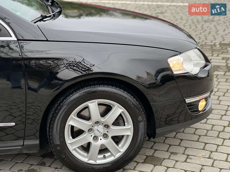 Седан Volkswagen Passat 2006 в Ивано-Франковске