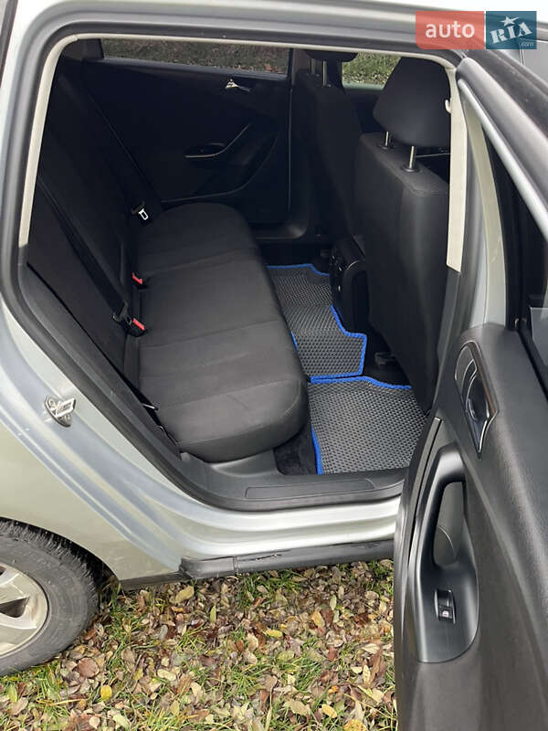 Универсал Volkswagen Passat 2007 в Житомире