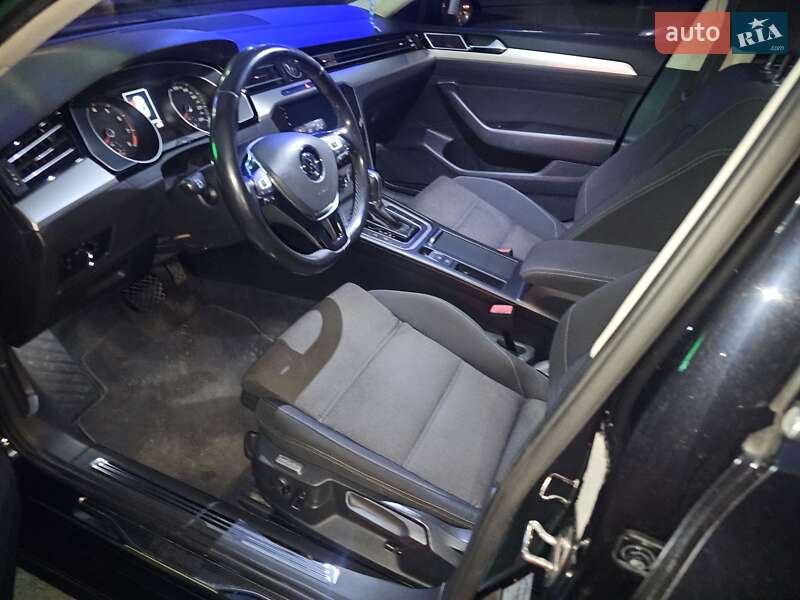 Седан Volkswagen Passat 2016 в Броварах фото 33 Седан Volkswagen Passat 2016 в Броварах
