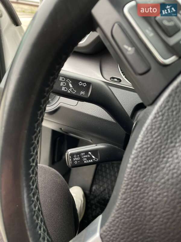 Универсал Volkswagen Passat 2011 в Луцке фото 41 Универсал Volkswagen Passat 2011 в Луцке