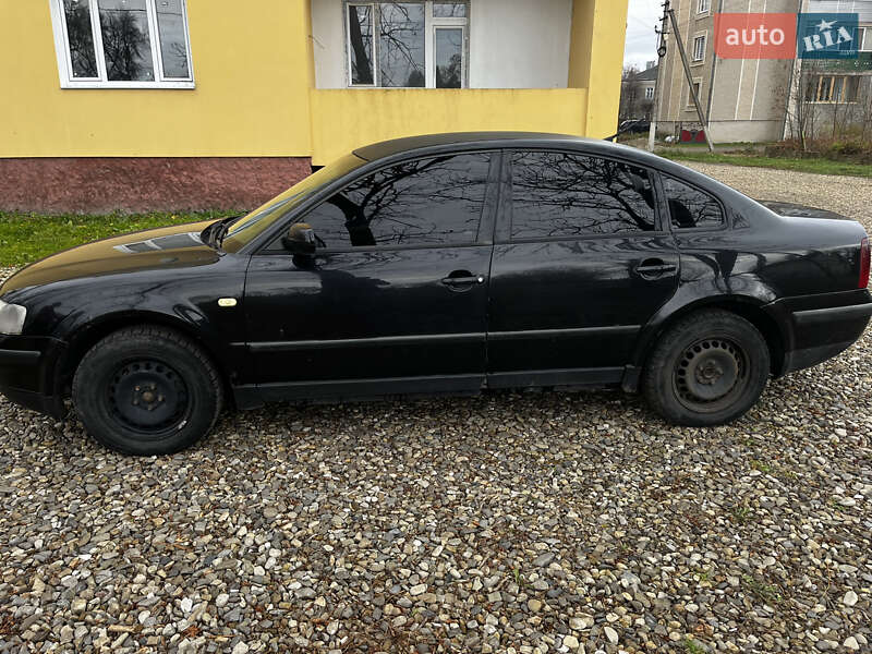 Седан Volkswagen Passat 1999 в Івано-Франківську