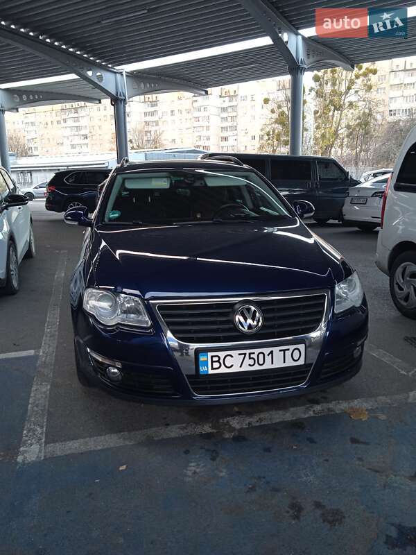Универсал Volkswagen Passat 2009 в Львове
