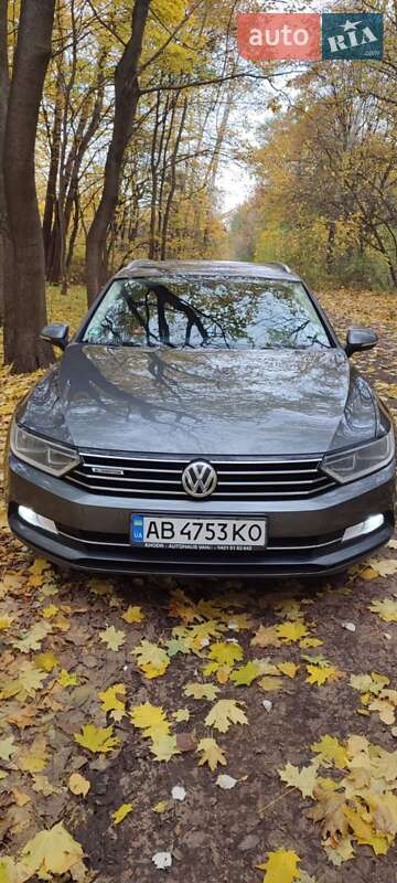 Універсал Volkswagen Passat 2017 в Козятині