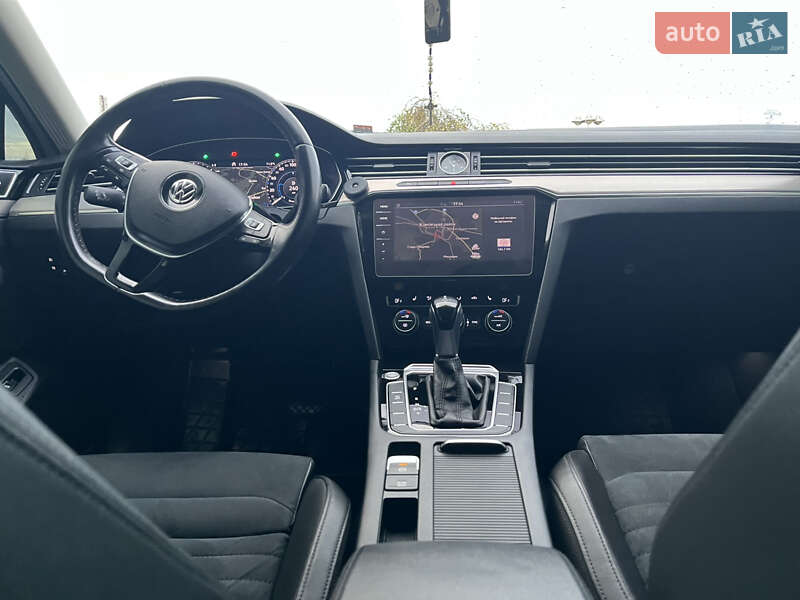 Универсал Volkswagen Passat 2018 в Львове