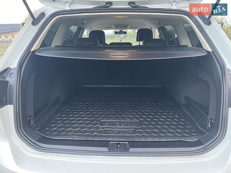 Универсал Volkswagen Passat 2018 в Львове