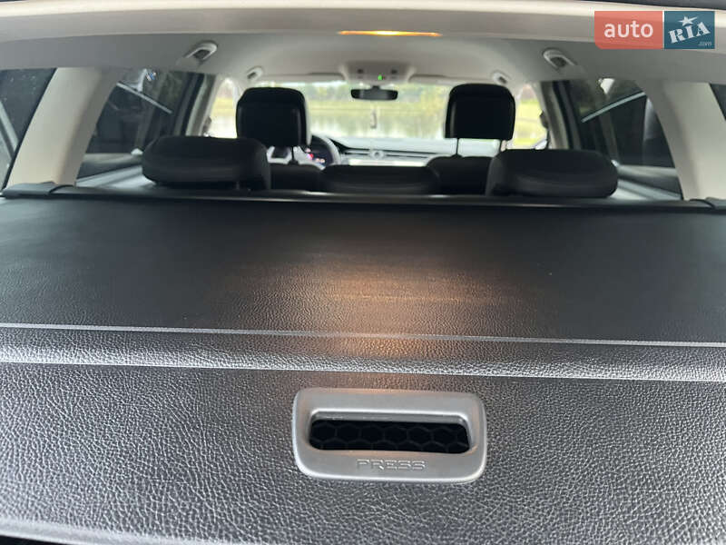 Универсал Volkswagen Passat 2018 в Львове