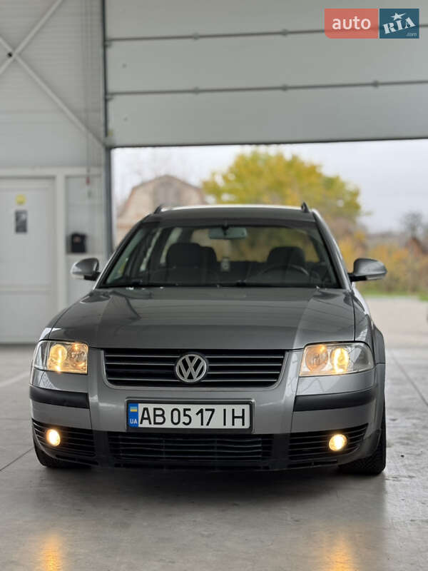 Универсал Volkswagen Passat 2004 в Ильинцах