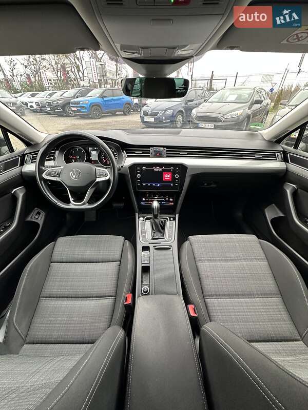 Универсал Volkswagen Passat 2021 в Белогородке
