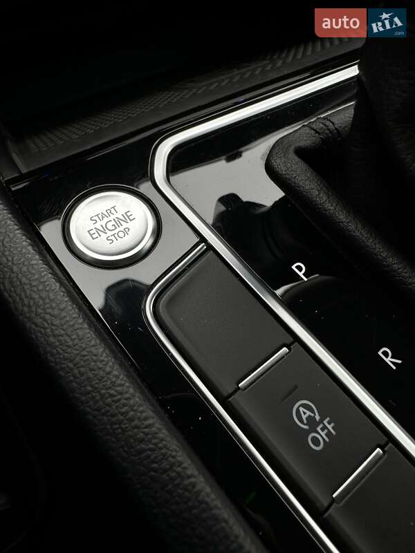 Универсал Volkswagen Passat 2021 в Белогородке