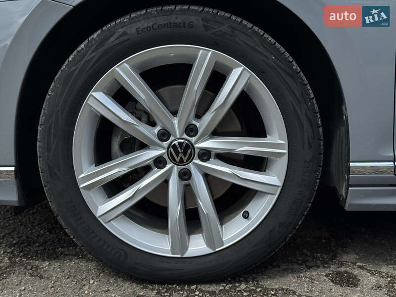 Универсал Volkswagen Passat 2023 в Долине фото 31 Универсал Volkswagen Passat 2023 в Долине