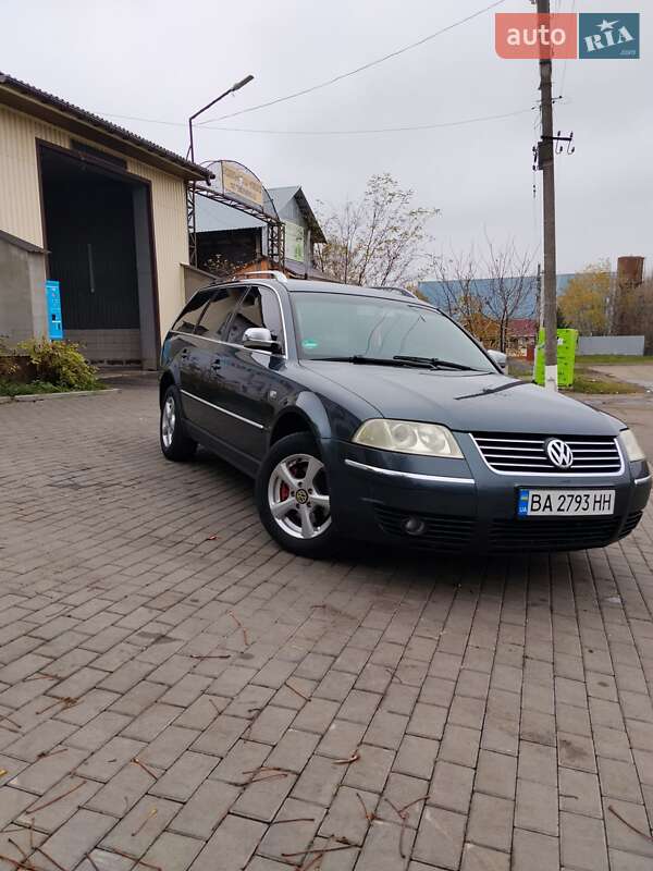 Универсал Volkswagen Passat 2001 в Новоархангельске