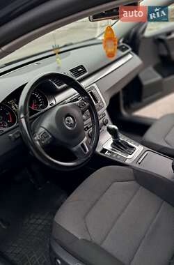 Универсал Volkswagen Passat 2013 в Тернополе