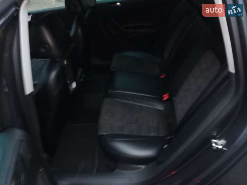 Универсал Volkswagen Passat 2010 в Золотоноше