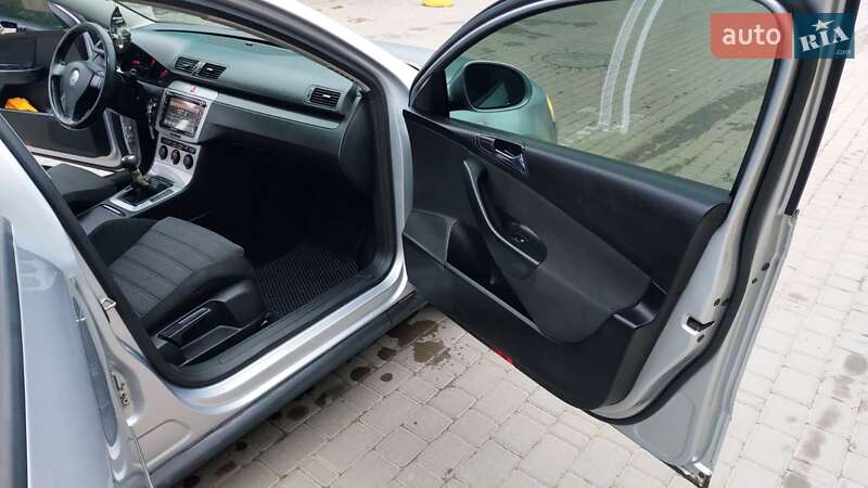 Универсал Volkswagen Passat 2006 в Каменец-Подольском