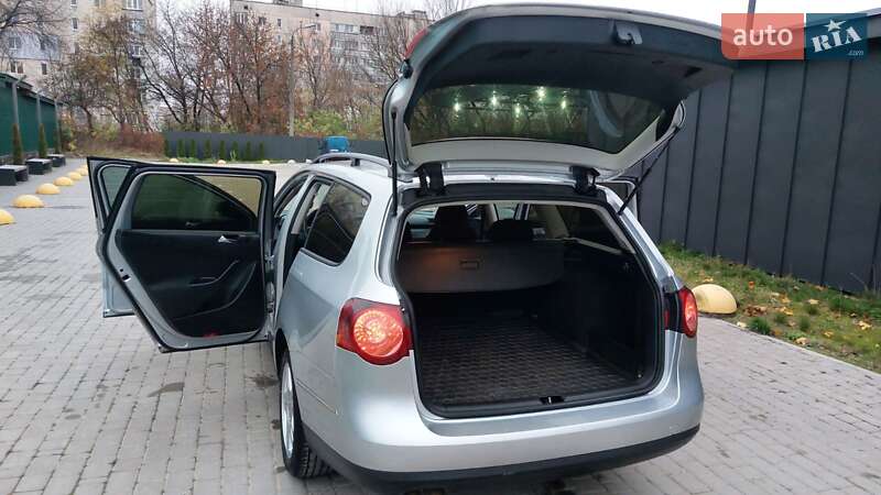 Универсал Volkswagen Passat 2006 в Каменец-Подольском