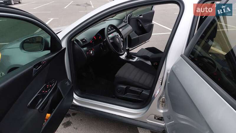 Универсал Volkswagen Passat 2006 в Каменец-Подольском