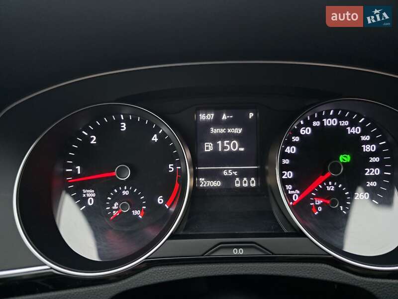 Универсал Volkswagen Passat 2019 в Снятине