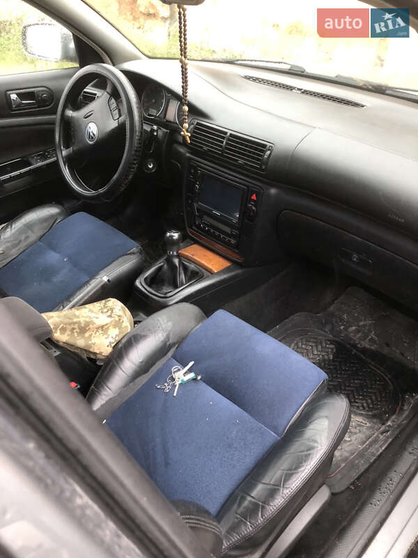 Седан Volkswagen Passat 2001 в Кам'янець-Подільському фото 4 Седан Volkswagen Passat 2001 в Кам'янець-Подільському