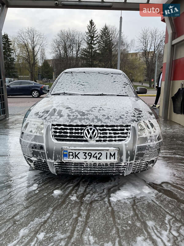 Седан Volkswagen Passat 2003 в Ровно фото 3 Седан Volkswagen Passat 2003 в Ровно