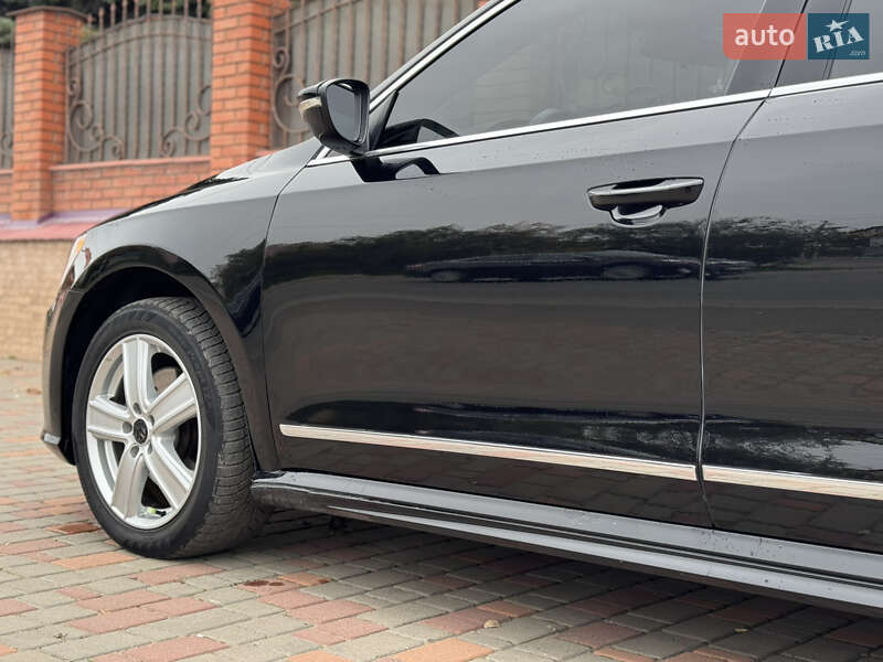 Седан Volkswagen Passat 2016 в Одессе