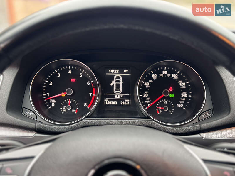 Седан Volkswagen Passat 2016 в Одессе