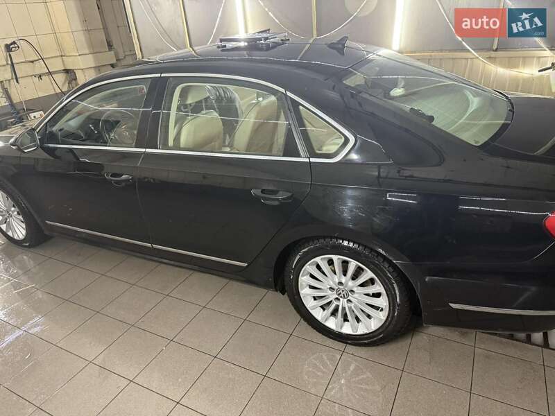 Седан Volkswagen Passat 2016 в Коростене