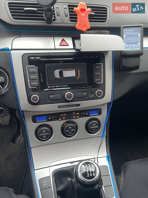 Универсал Volkswagen Passat 2009 в Коростене фото 9 Универсал Volkswagen Passat 2009 в Коростене