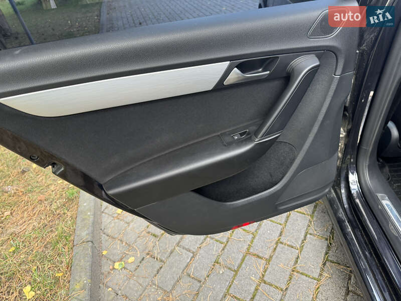 Универсал Volkswagen Passat 2014 в Дрогобыче