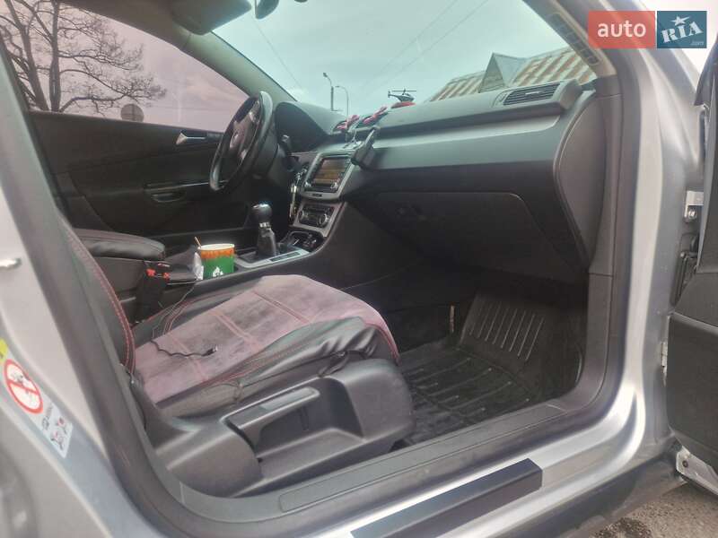 Универсал Volkswagen Passat 2010 в Трускавце