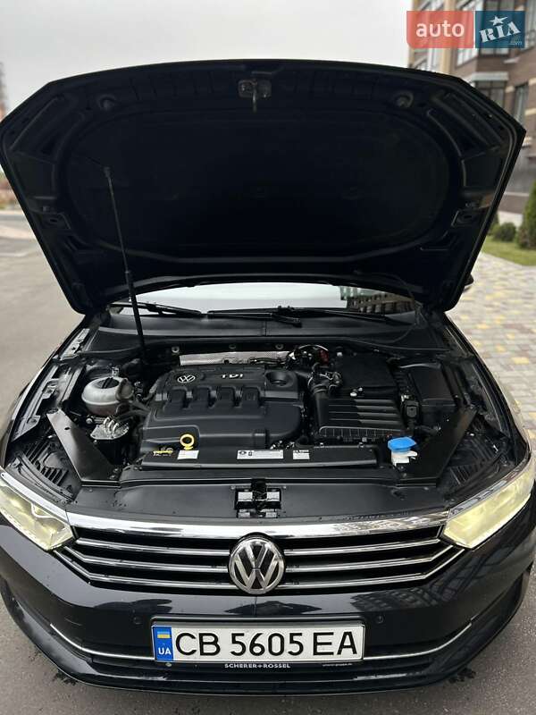 Універсал Volkswagen Passat 2016 в Чернігові