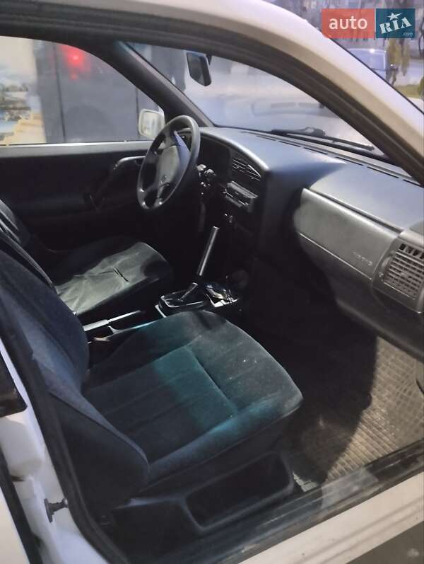 Седан Volkswagen Passat 1996 в Тернополе фото 4 Седан Volkswagen Passat 1996 в Тернополе