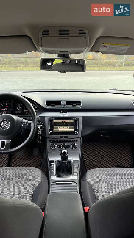 Универсал Volkswagen Passat 2014 в Сарнах фото 15 Универсал Volkswagen Passat 2014 в Сарнах