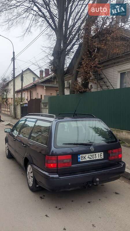 Универсал Volkswagen Passat 1996 в Ровно фото 2 Универсал Volkswagen Passat 1996 в Ровно