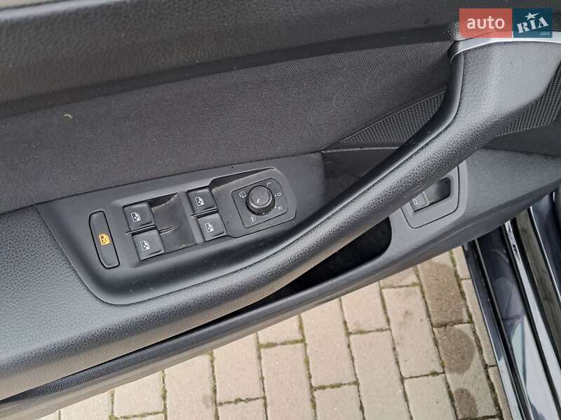 Универсал Volkswagen Passat 2018 в Нововолынске фото 21 Универсал Volkswagen Passat 2018 в Нововолынске