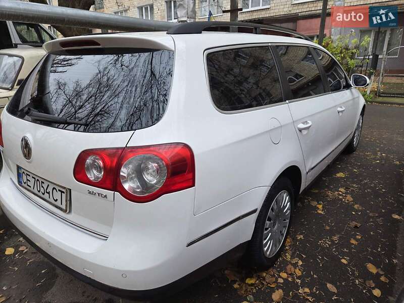 Универсал Volkswagen Passat 2010 в Черновцах