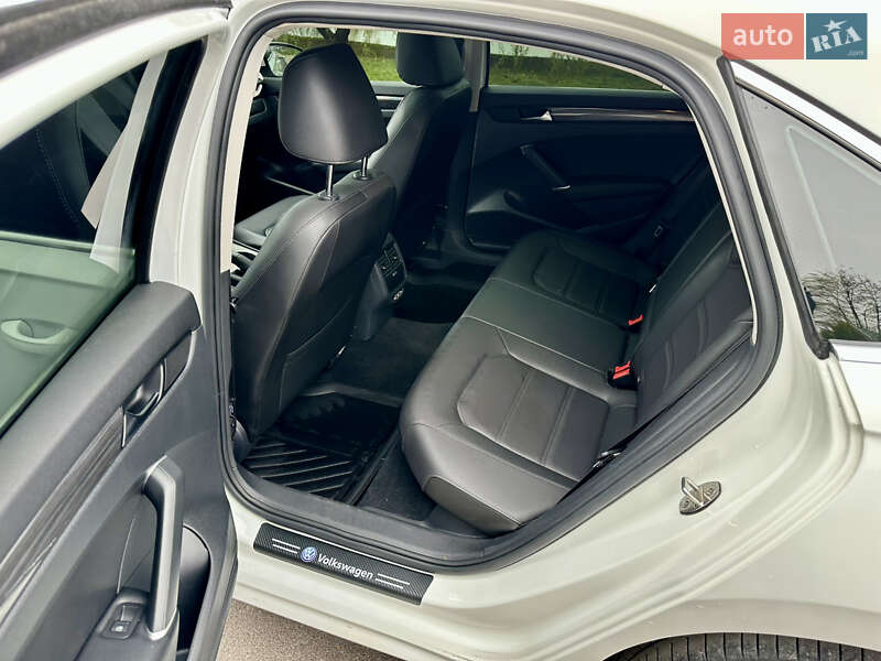 Седан Volkswagen Passat 2021 в Білій Церкві